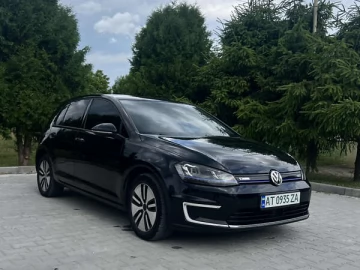 Авто Volkswagen E-Golf 2014 № 7780550