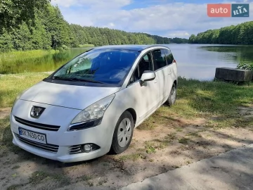 Авто Peugeot 5008 2011 № 7780557