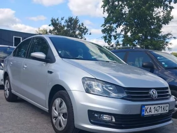 Авто Volkswagen Polo 2019 № 7780560