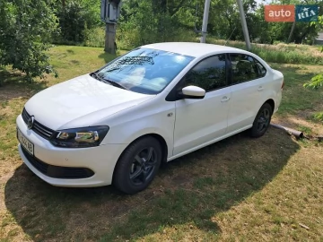 Авто Volkswagen Polo 2013 № 7780566