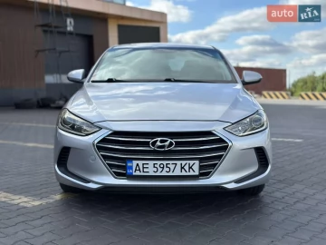 Авто Hyundai Elantra 2017 № 7780575