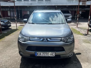 Авто Mitsubishi Outlander 2013 № 7780608