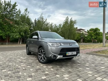 Авто Mitsubishi Outlander 2014 № 7780612