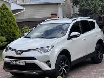 Авто Toyota Rav4 2018 № 7780669