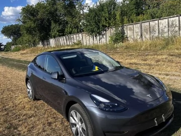 Авто Tesla Model Y 2023 № 7780677