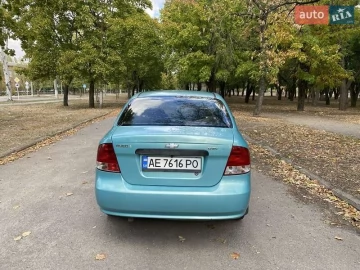 Авто Chevrolet Aveo 2005 № 7780719