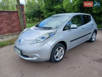 Авто Nissan Leaf 2012 № 7780742