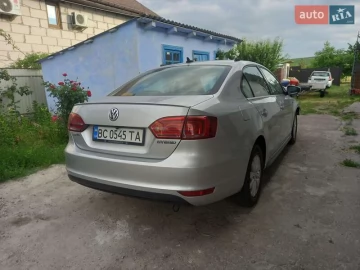 Авто Volkswagen Jetta 2013 № 7780752
