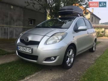 Авто Toyota Yaris 2010 № 7780788