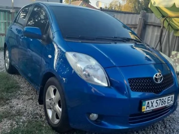 Авто Toyota Yaris 2008 № 7780793