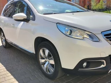 Авто Peugeot 2008 2016 № 7780859