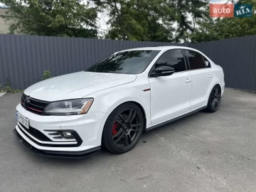 Авто Volkswagen Jetta 2017 № 7780900