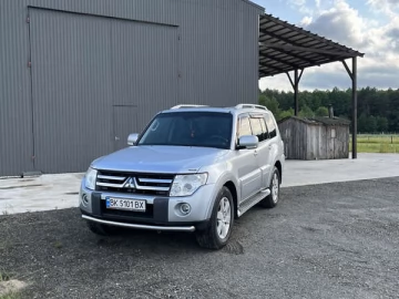 Авто Mitsubishi Pajero Wagon 2008 № 7780901
