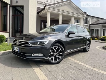 Авто Volkswagen Passat 2018 № 7780940