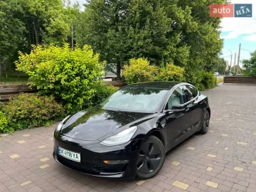 Авто Tesla Model 3 2019 № 7780943