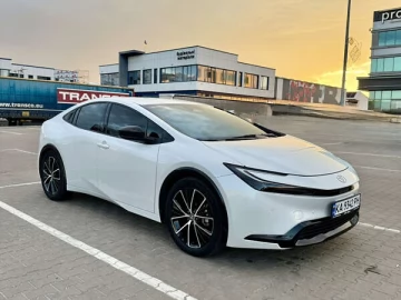 Авто Toyota Prius 2024 № 7780964