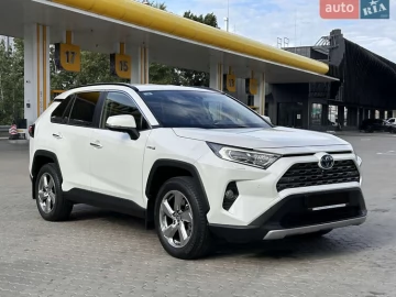 Авто Toyota Rav4 2021 № 7780971