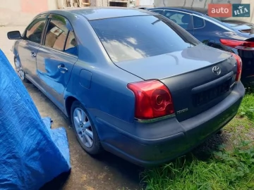 Авто Toyota Avensis 2004 № 7781004