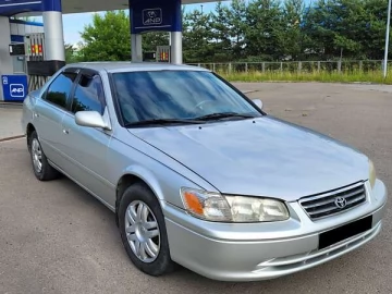 Авто Toyota Camry 2000 № 7781048