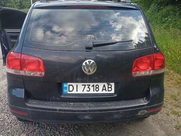 Авто Volkswagen Touareg 2005 № 7781066