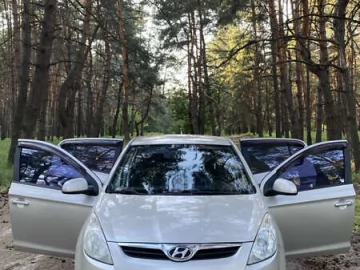 Авто Hyundai I20 2010 № 7781099