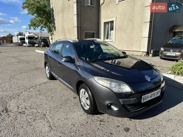 Авто Renault Megane 2009 № 7781103