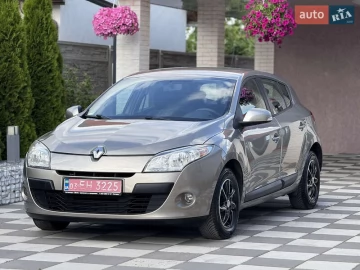 Авто Renault Megane 2009 № 7781117
