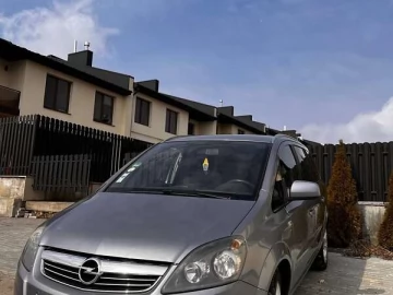 Авто Opel Zafira 2010 № 7781131