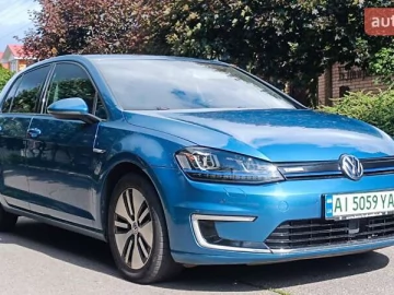 Авто Volkswagen E-Golf 2016 № 7781198