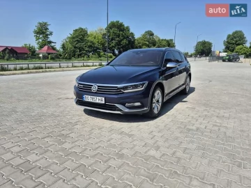 Авто Volkswagen Passat 2016 № 7781338