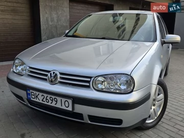 Авто Volkswagen Golf 2001 № 7781492