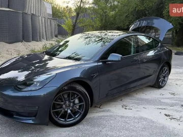 Авто Tesla Model 3 2022 № 7781555