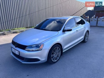 Авто Volkswagen Jetta 2012 № 7781599