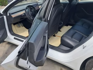 Авто Tesla Model 3 2020 № 7781764