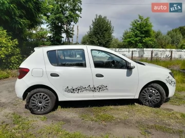 Авто Renault Sandero 2016 № 7781797