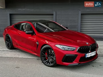 Авто BMW M8 2022 № 7781907