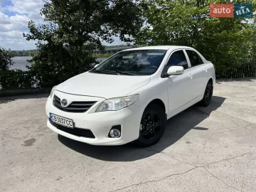 Авто Toyota Corolla 2012 № 7781954
