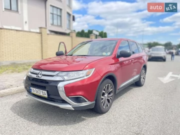 Авто Mitsubishi Outlander 2018 № 7782033