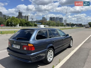 Авто BMW 5 Series 2002 № 7782139