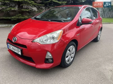 Авто Toyota Prius C 2012 № 7782177