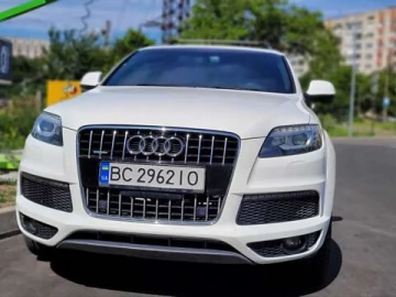 Авто Audi Q7 2011 № 7782230