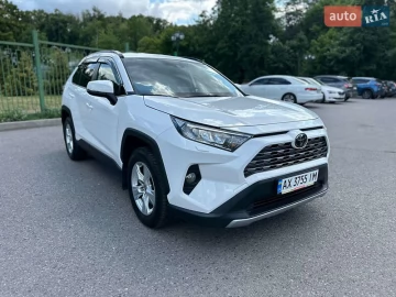 Авто Toyota Rav4 2020 № 7782268