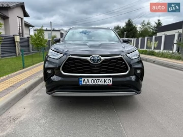 Авто Toyota Highlander 2021 № 7782281