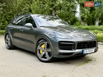 Авто Porsche Cayenne 2022 № 7782289