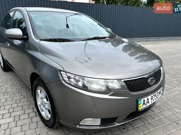 Авто KIA Cerato 2011 № 7782362