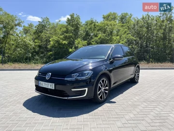 Авто Volkswagen E-Golf 2019 № 7782411