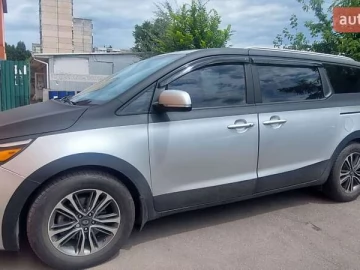Авто KIA Sedona 2017 № 7782429