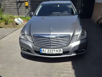Авто Mercedes E-Class 2010 № 7782432