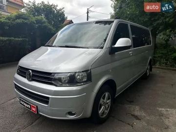 Авто Volkswagen Caravelle 2015 № 7782443