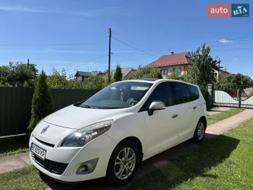 Авто Renault Grand Scenic 2011 № 7782566